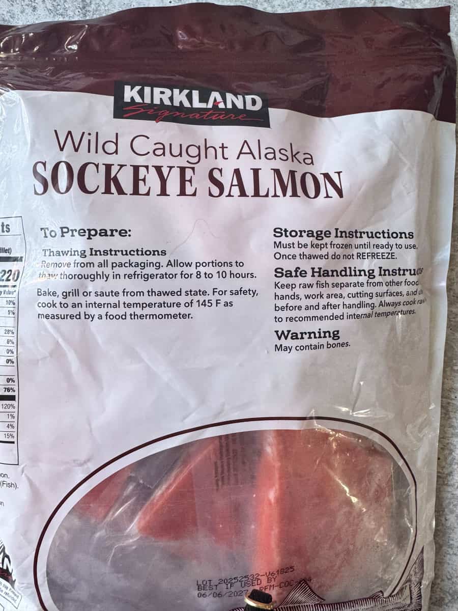 Wild Caught Alaska Sockeye Salmon for healthy meals. Perfect for grilling, baking, or sautéing. Keep.