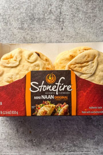 Mini naan bread pack from Stonefire, perfect for snacks or meals.
